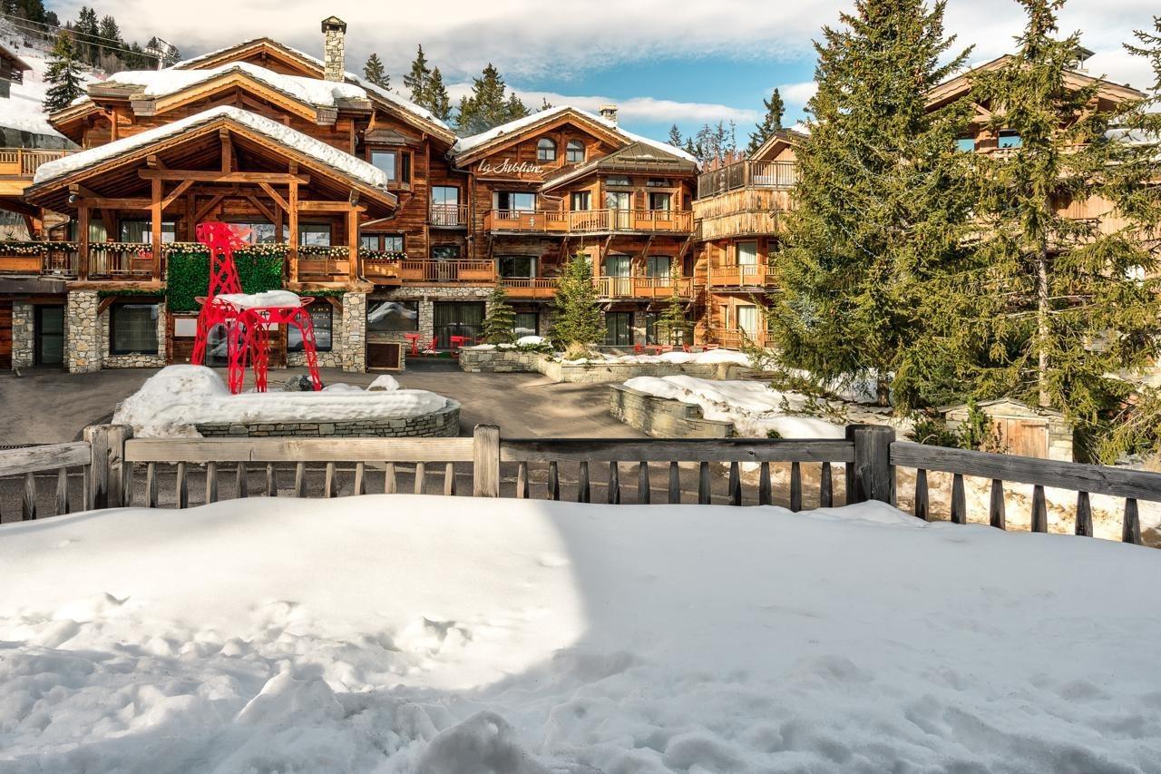 Hotel La Sivoliere Корчевел Екстериор снимка